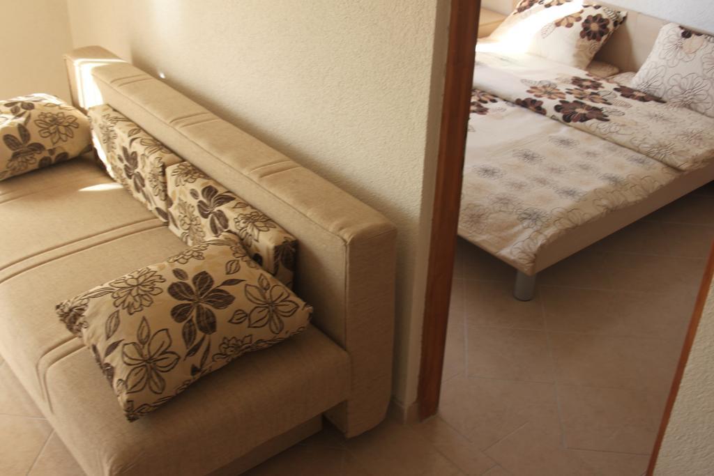Apartments Miletic J-I Vodice Rum bild