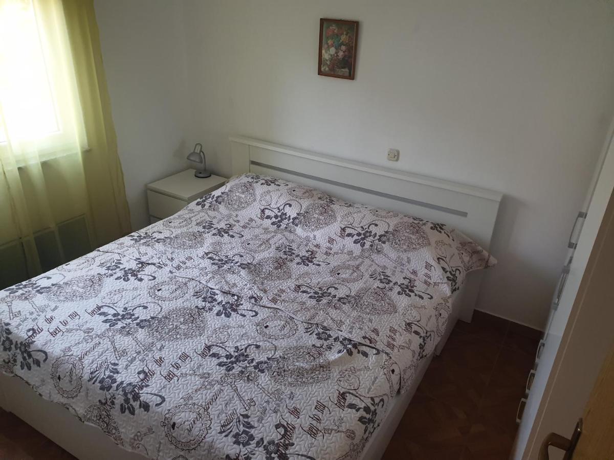 Apartments Miletic J-I Vodice Exteriör bild